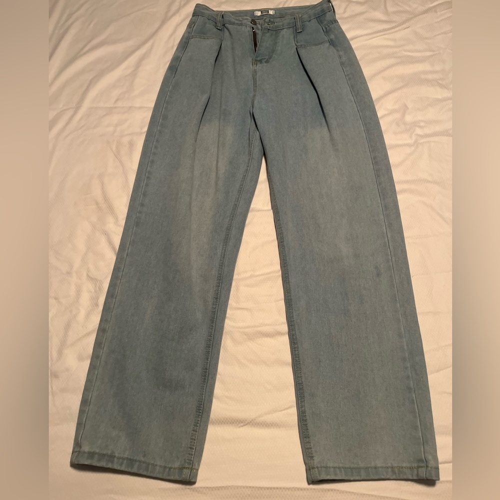 baggy jeans